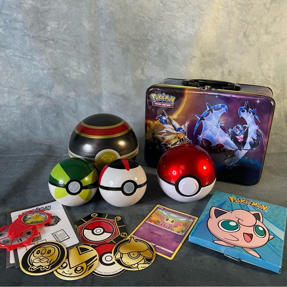 Pokémon Ball Bundle w Tin Box Various Pokeball (4) Storage Container Collectable - Picture 1 of 16
